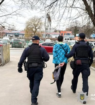 У Рівному чоловіка оштрафували за неправдиве повідомлення про «замінування» будинку