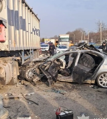 Жахлива ДТП у Чернівцях: загинув молодий рятувальник