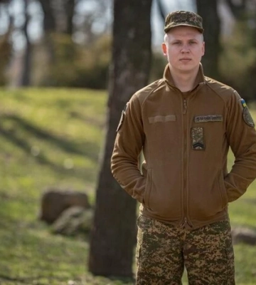 Нацгвардієць 50 днів провів у оточенні, відбивав штурми та зумів вийти до своїх