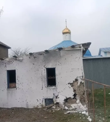 В Херсонской области в результате российского обстрела был повреждён женский монастырь. ФОТО