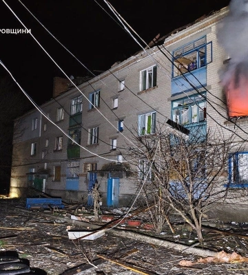 Враг атаковал три района Днепропетровской области: есть разрушения (Видео)