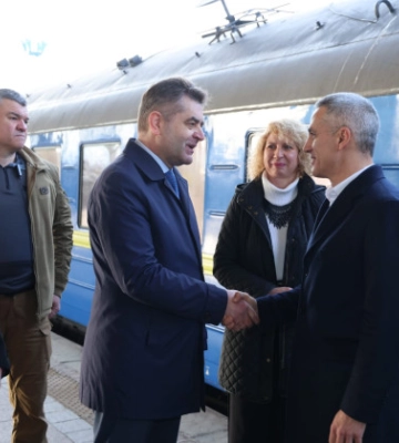 Болгарська делегація на чолі з прем’єром прибула в Київ на зустрічі з Зеленським, Свириденко та Стефанчуком