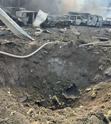 Росіяни вдарили КАБами по Слов'янську - пошкоджений єдиний на Донеччині пологовий будинок