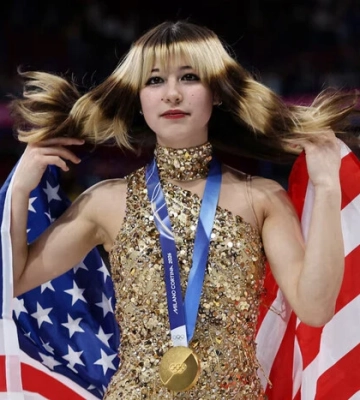Олімпійська чемпіонка Лю заявила, що їй допомогла перемогти відома співачка