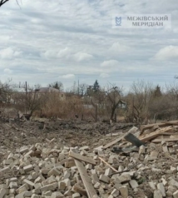 Росіяни знищили КАБом редакцію газети «Межівський меридіан» на Дніпропетровщині