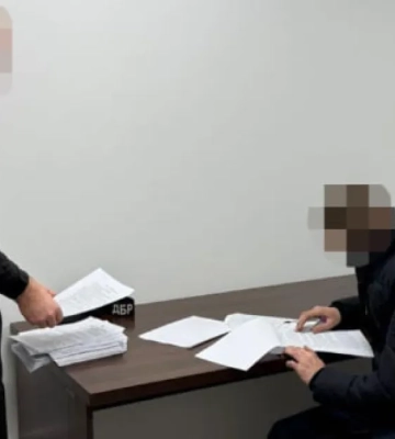 На Черкасчине будут судить инспекторов Нацпарка за незаконную вырубку дубов на 7 млн грн