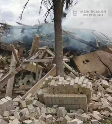 Росіяни знищили КАБом редакцію газети «Межівський меридіан» на Дніпропетровщині