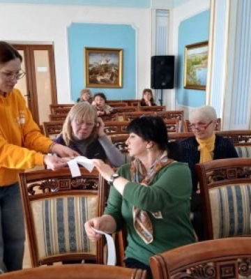 У межах ініціативи «Безбар’єрність» у Миколаєві навчали комунікації з військовими