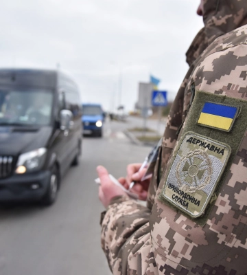 Накопичення автомобілів у трьох пунктах пропуску на Львівщині