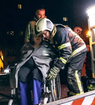 Нічна атака на Полтаву: рятувальники показали наслідки 