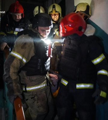 Нічна атака на Полтаву: рятувальники показали наслідки 