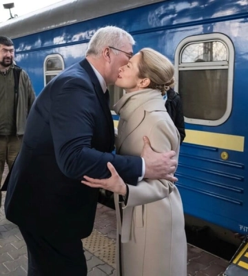 Каллас и европейские дипломаты прибыли в Киев. Видео