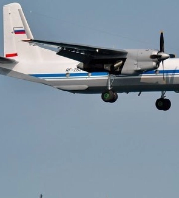В РФ повідомляють про втрату зв’язку з літаком Ан-26 над Кримом