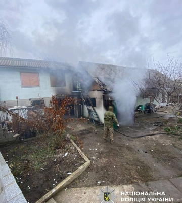 Чоловік підпалив два автомобілі й будинок колишньої на Черкащині, щоб помститися