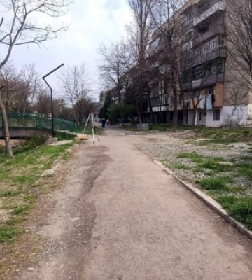До літа — нова алея: у Берегові стартувало оновлення популярного простору
