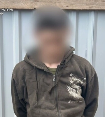 На Київщині викрито чоловіка, який допоміг окупантам активувати три термінали Starlink
