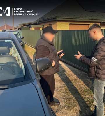 У Луцьку через пожежі після російського обстрілу - сильне задимлення повітря