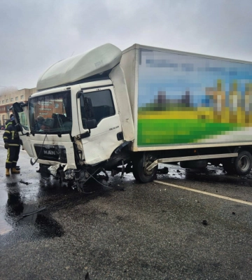 Об'їзд траси Київ-Чоп через ДТП на околиці Львова