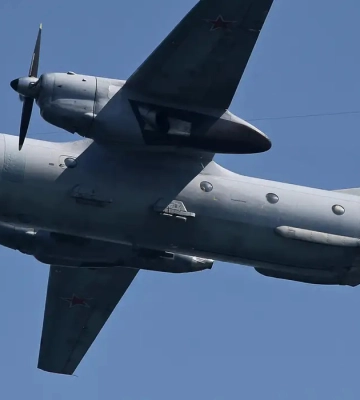 Катастрофа Ан-26 в Крыму: что за самолет потеряли россияне и действительно ли он врезался в скалы