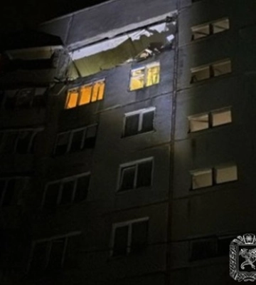 В Харькове "Молния" попала в девятиэтажку, есть пострадавшие