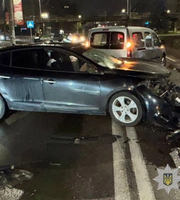 У Львові внаслідок карколомної ДТП до лікарні потрапили 5-ро людей, - поліція. ФОТО
