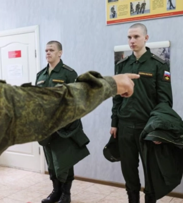 У Луганську росіяни посилили примусову мобілізацію