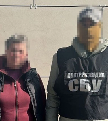 Передавала РФ позиції ЗСУ на Київщині та Харківщині: СБУ затримала агентку ФСБ