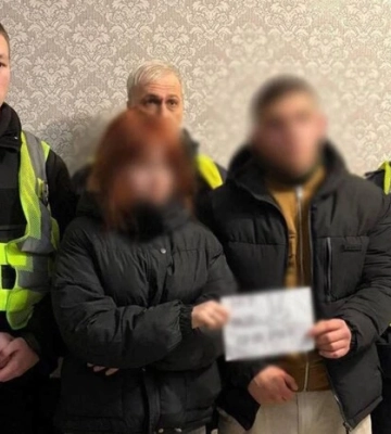 Підпалили три Tesla за $20: перед судом постануть двоє киян, які працювали на ворога