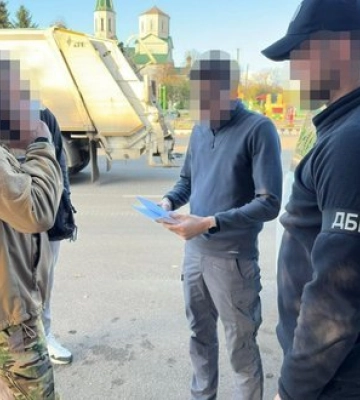 «Бойові» на папері, мільйони в кишені: у Запоріжжі судитимуть замкомбата (ФОТО)