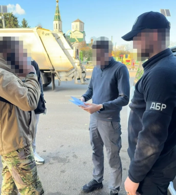 «Бойові» на папері, мільйони в кишені: у Запоріжжі судитимуть замкомбата (ФОТО)