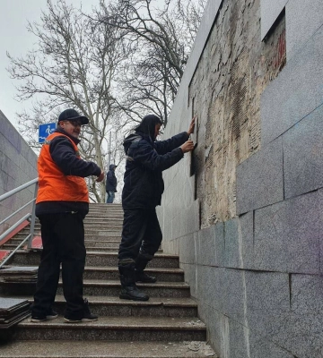 В Одесі оновлюють підземний перехід на Дерибасівській