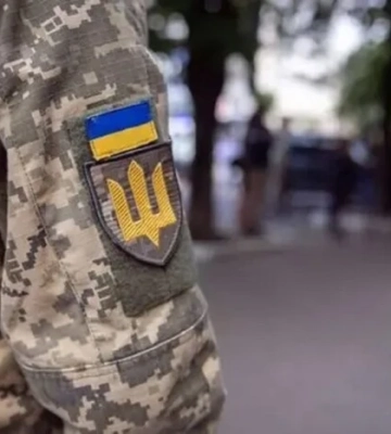 У Вінниці чоловік з ножем напав на двох військових ТЦК