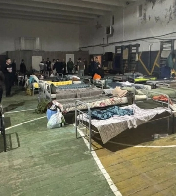 Один туалет на 60 людей: Лубінець показав жахливі умови в Ужгородському ТЦК