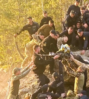 Упав у кар`єр: на Рівненщині знайшли зниклого хлопчика
