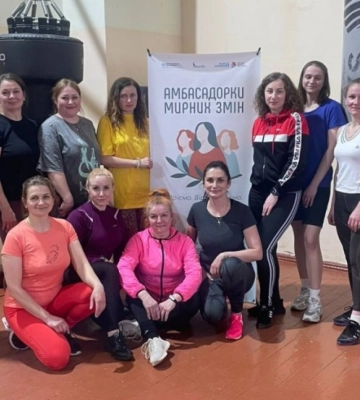На Рівненщині переселенок навчають самообороні та правам у громаді