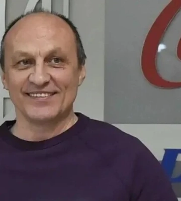 Зеленський позбавив президентської стипендії тренера збірної України, який утік до Білорусі