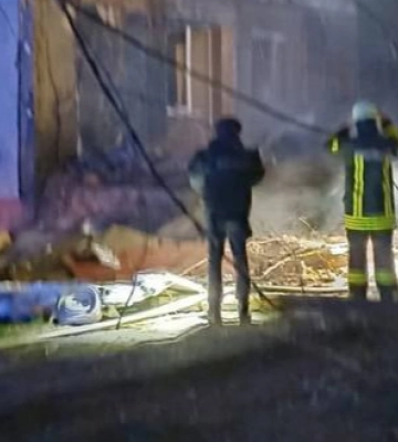 Ворог атакував Одесу: виникли пожежі, є потерпілі