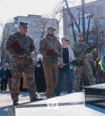 "Омега несгибаемых": в Киеве увековечили память спецназовцев, ставших щитом для страны