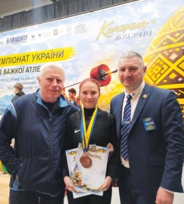 Спортсменка з Костополя здобула "бронзу" на чемпіонаті України з важкої атлетики