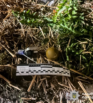 У Рівному чоловік погрожував підірвати дві гранати