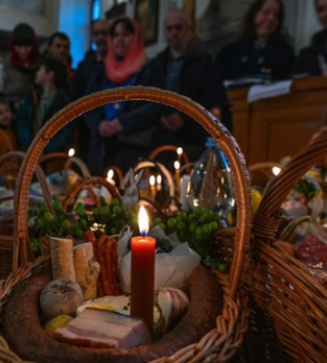 В одній із областей заборонили нічні служби на Великдень