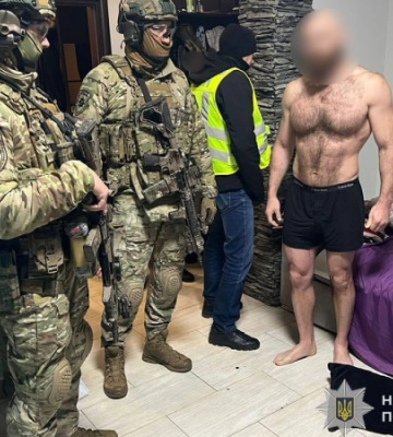 На Тернопільщині викрили наркогрупу з мережею по всій Україні. Підозри оголосили 12 особам
