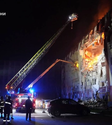 Внаслідок ворожої атаки по Одесі загинули троє людей, серед них – дитина (ФОТО)