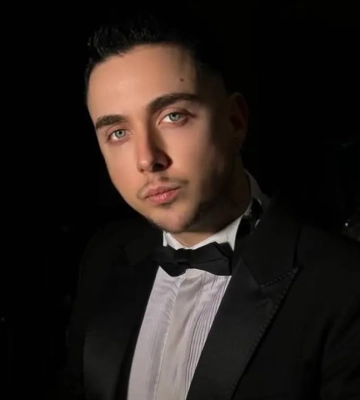 Атака на Одессу зацепила родительский дом Melovin: подробности от артиста