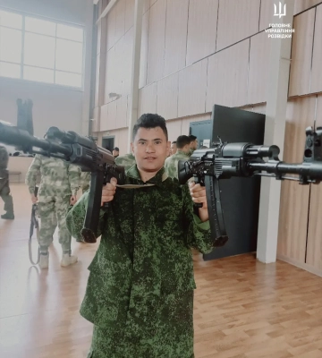 На Донеччині  розвідники виявили тіло найманця з Непалу, який воював на боці Росії
