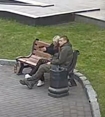 В Луцке девушка устроила стрельбу, одна из пуль попала в троллейбус