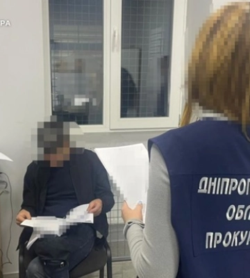 Криворізького учасника масштабного шахрайства екстрадували з Німеччини: нестиме відповідальність в Україні