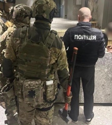 Глава федерации бокса Киевщины организовал схему выезда через бронирование - прокуратура