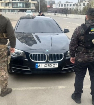 Схема втечі за кордон: під Києвом викрили канал виїзду десятків чоловіків