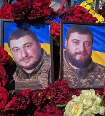 Разом народились і загинули: рідні брати Сергій та Олександр Горобці віддали життя за Україну. ФОТО